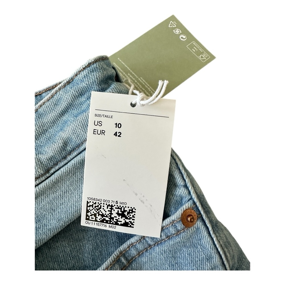 NWT H&M Light Wash Denim Bermuda Shorts – Size 10 (fits 8-10) - Picture 5 of 9